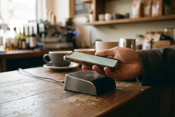 Какво е NFC и как работи?